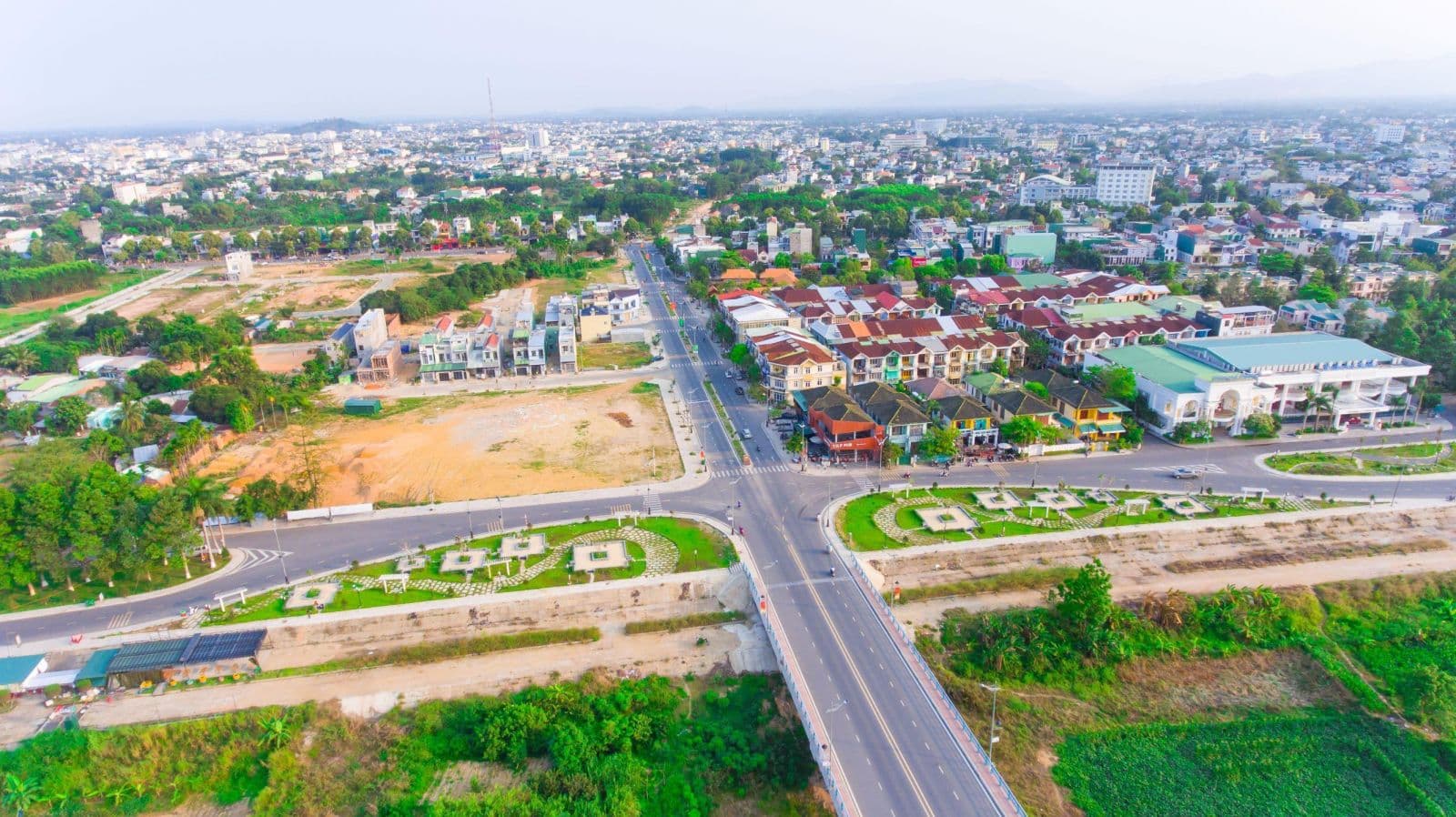 BẮT ĐÁY ĐẤT NỀN TRUNG TÂM QUẢNG NGÃI TRONG MÙA DỊCH COVID-19 CHỈ TỪ 650 TRIỆU ĐỒNG