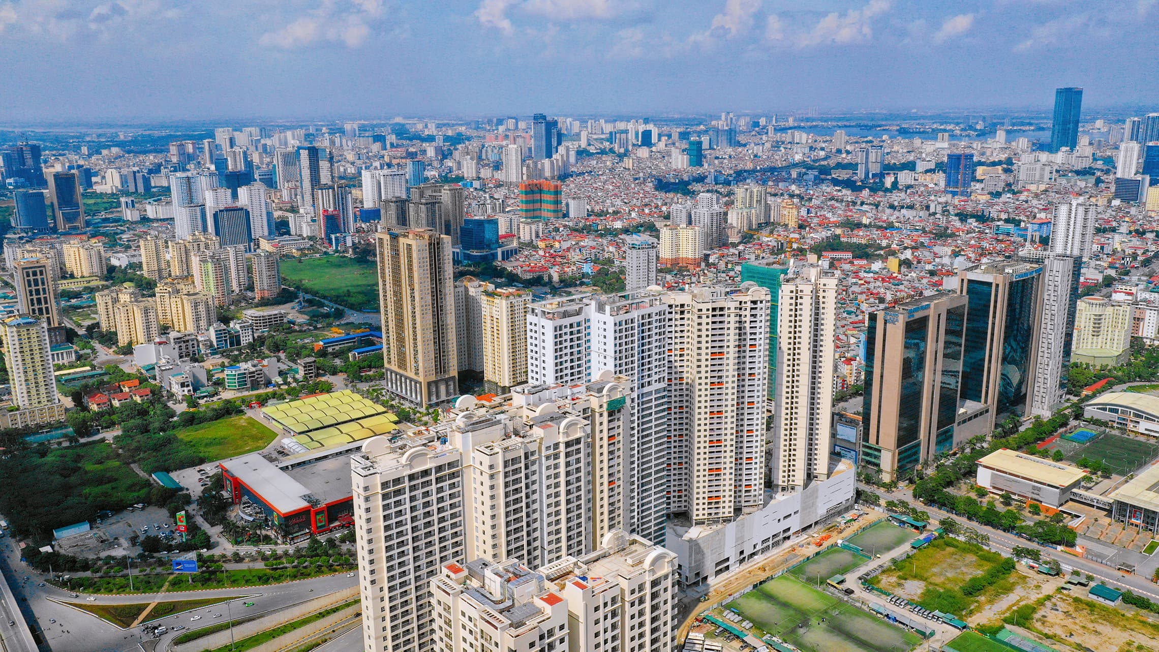 Giá liên tục xác lập “kỷ lục” mới, chung cư đã được xem là một tài sản thay vì quan điểm “tiêu sản” như trước kia
