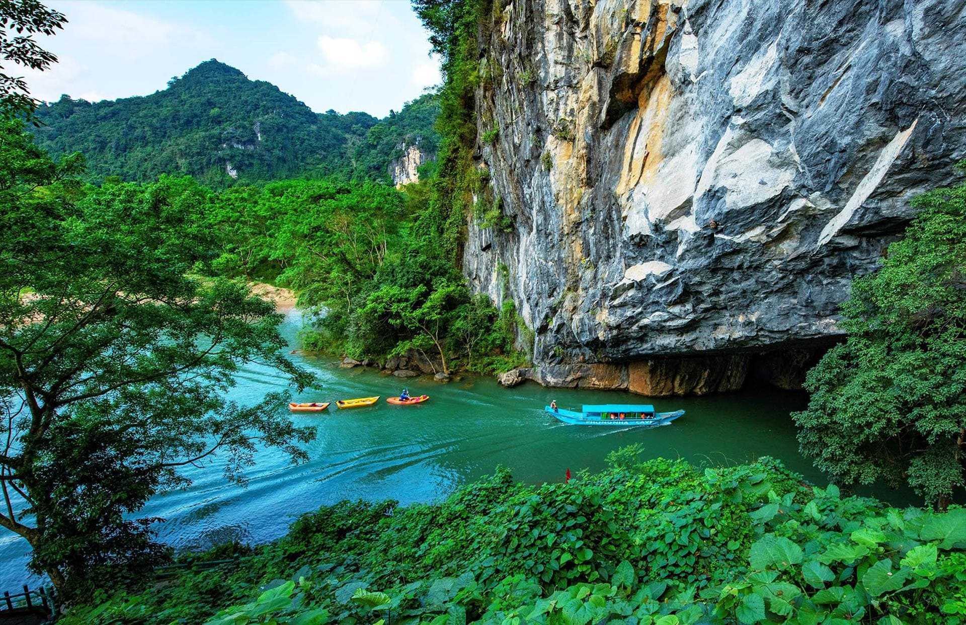 Du lịch Quảng Bình tiếp tục khẳng định vị thế