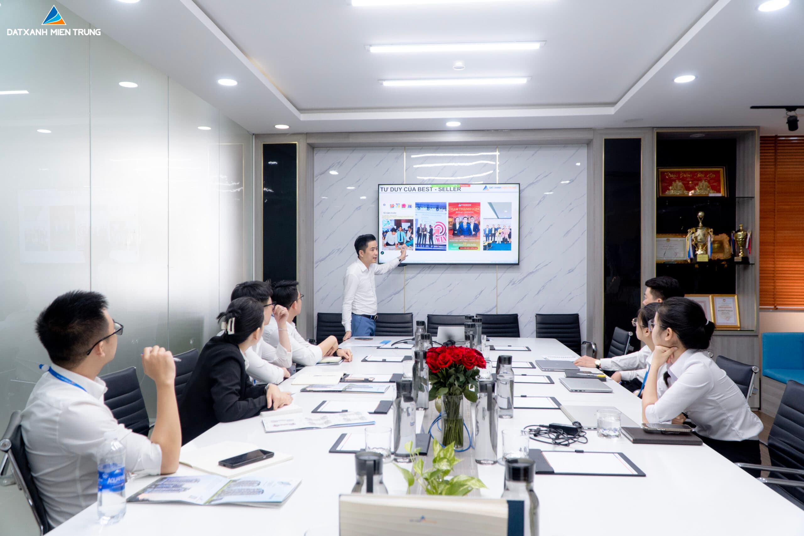 Đất Xanh Miền Trung 2025: Chăm sóc cán bộ nhân viên, dựng xây nội lực