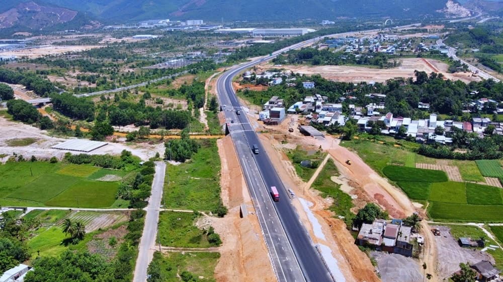 Đột phá hạ tầng chiến lược: Bệ phóng cho Đà Nẵng