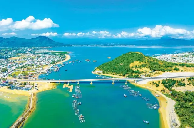 Gia Lai thuộc top 10 tỉnh, thành có doanh thu du lịch cao nhất cả nước