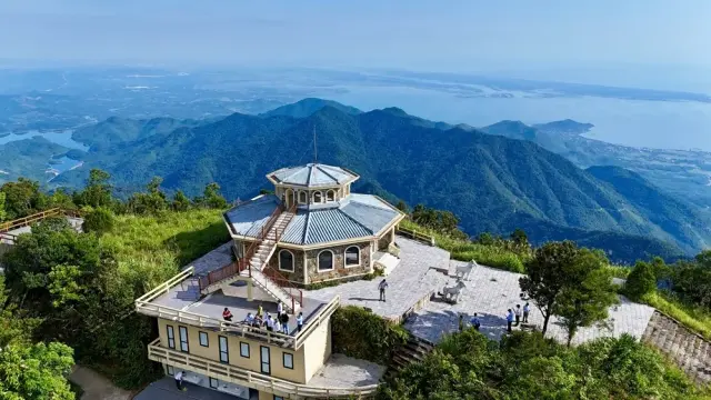 Huế phát triển chuỗi du lịch từ Bạch Mã đến Lăng Cô