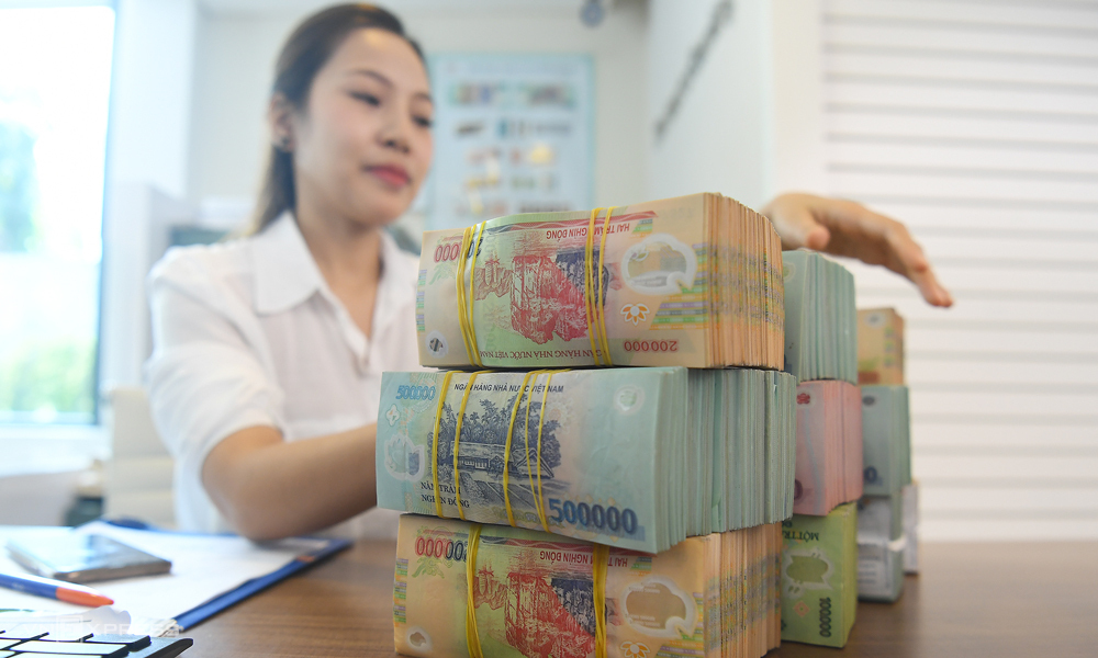 Lai Suat Tiet Kiem Ngan Hang