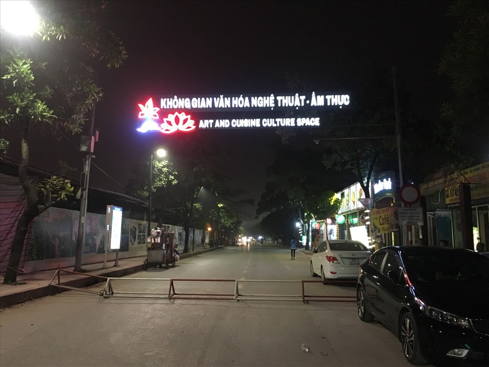 Phố đi bộ Trịnh Công Sơn (Hà Nội) đìu hiu du khách