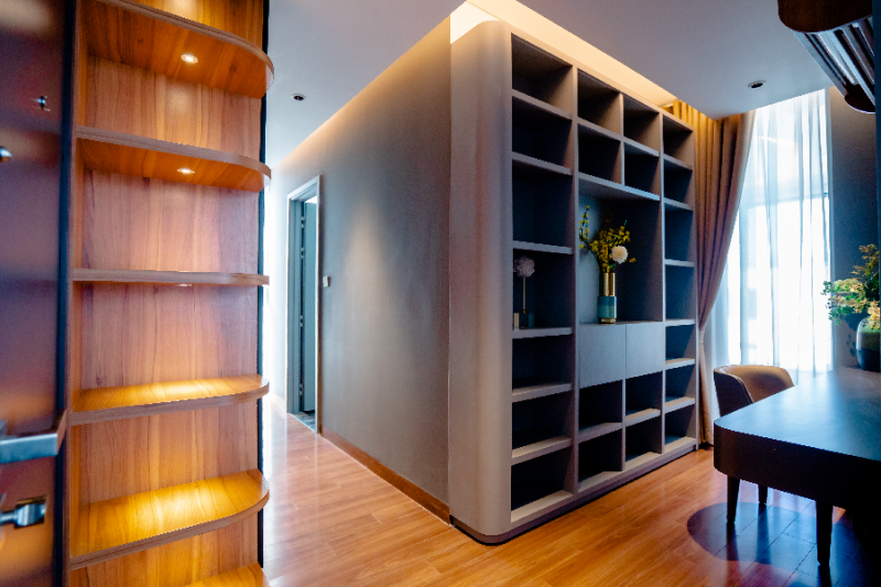 Regal Victoria Elizabeth Edition 6