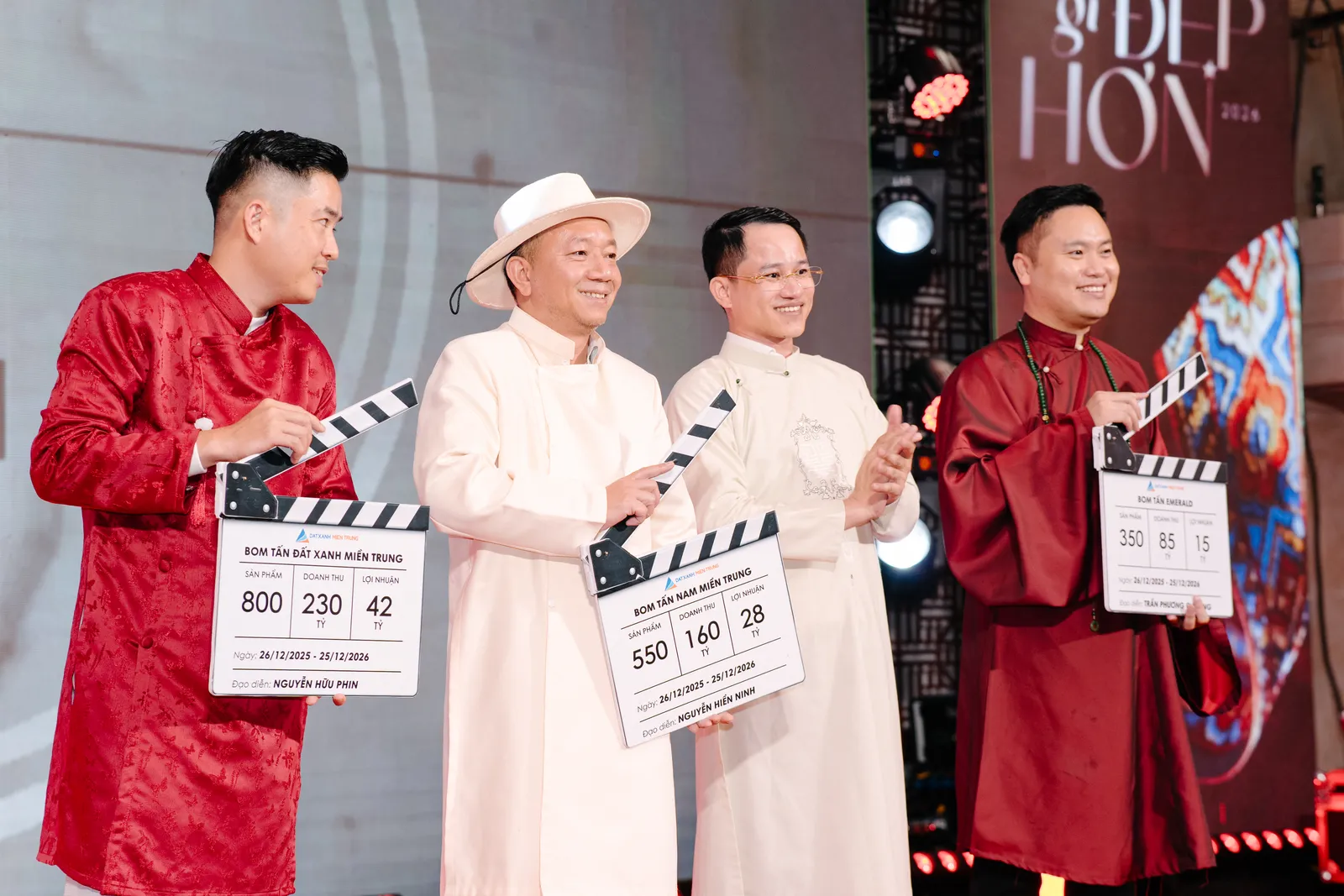 Khai máy "bom tấn" 2026: Nghi thức trao chỉ tiêu đầy khí thế và quyết tâm chinh phục đỉnh cao mới