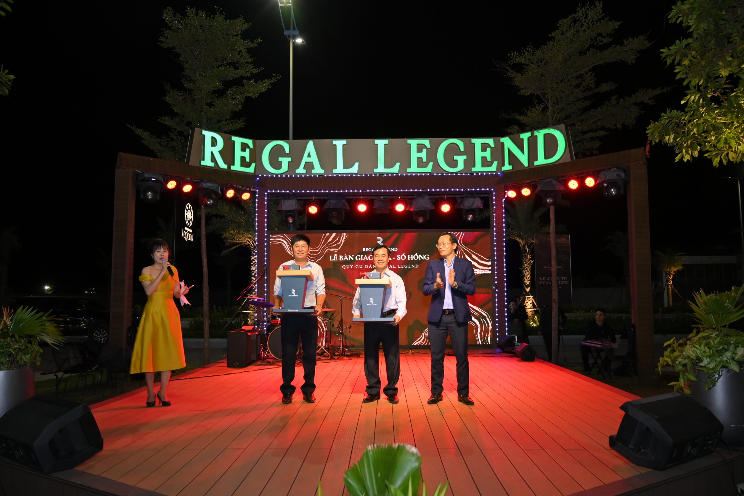 100% giỏ hàng Regal Legend được khách hàng đặt mua tại chương trình kiến tạo đô thị biển quốc tế