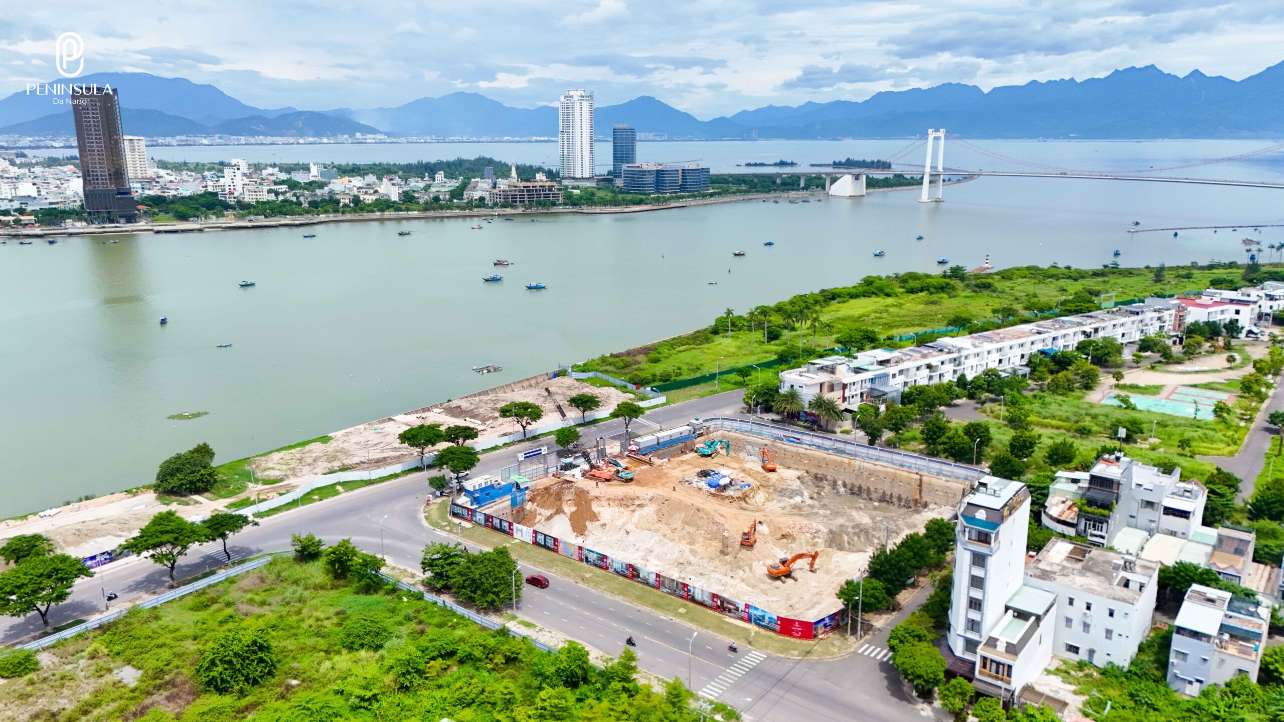 Tiến độ Peninsula Da Nang 07/2024