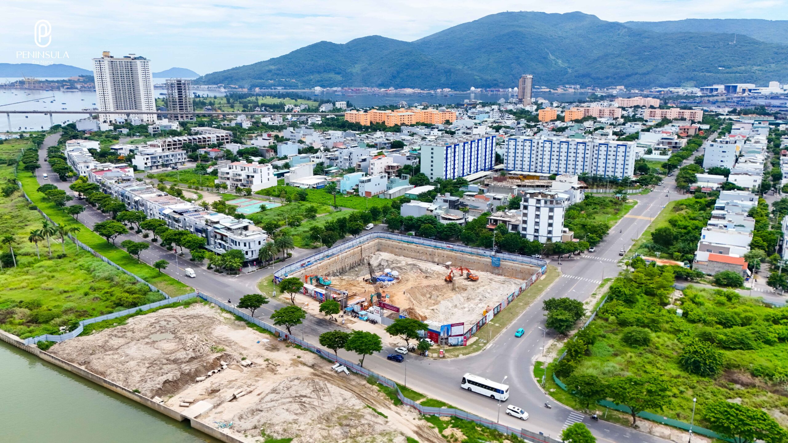 Tiến độ Peninsula Da Nang 07/2024